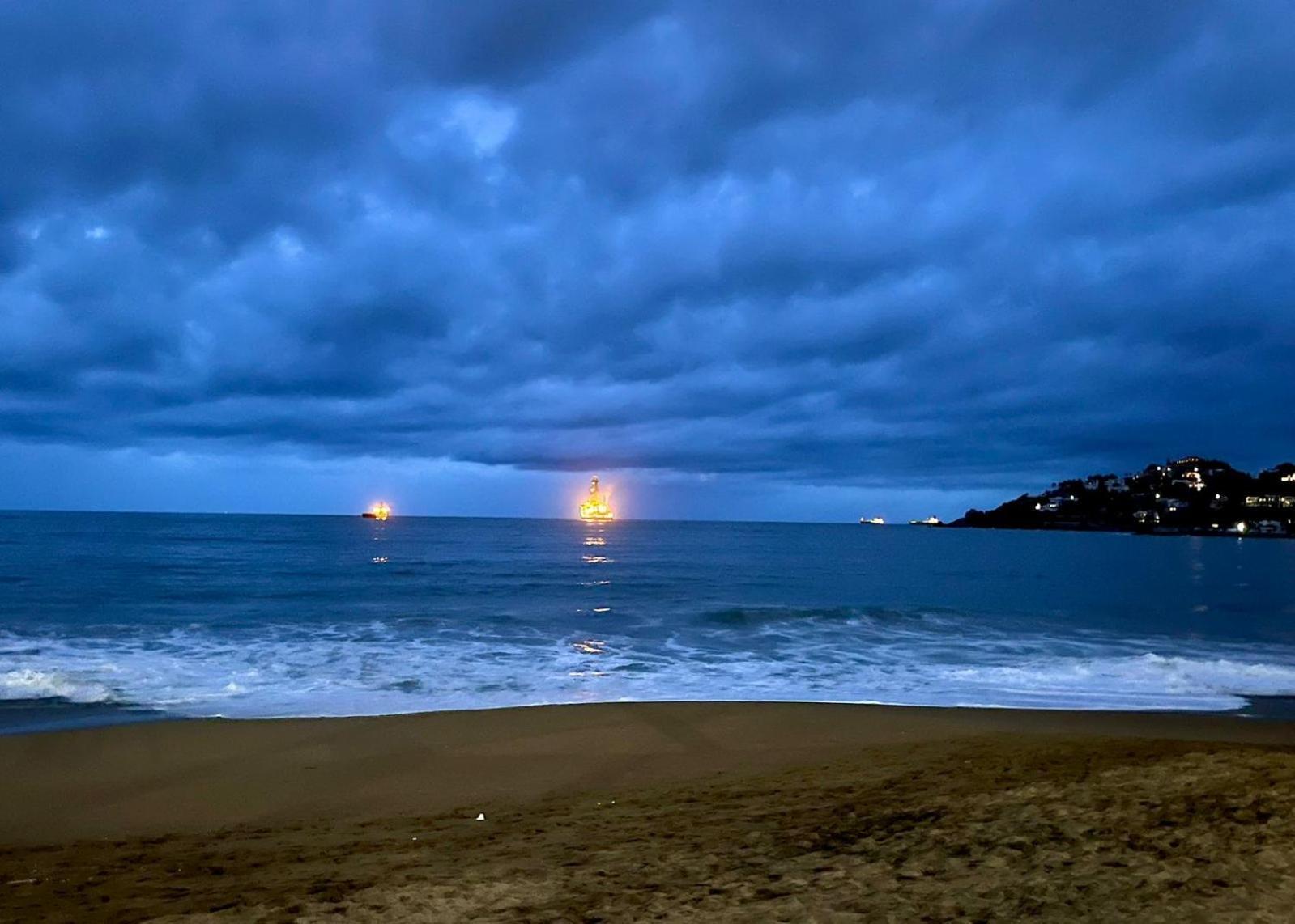 Espectacular Apto A Pie De Playa Con Vista Al Mar Manzanillo Eksteriør bilde